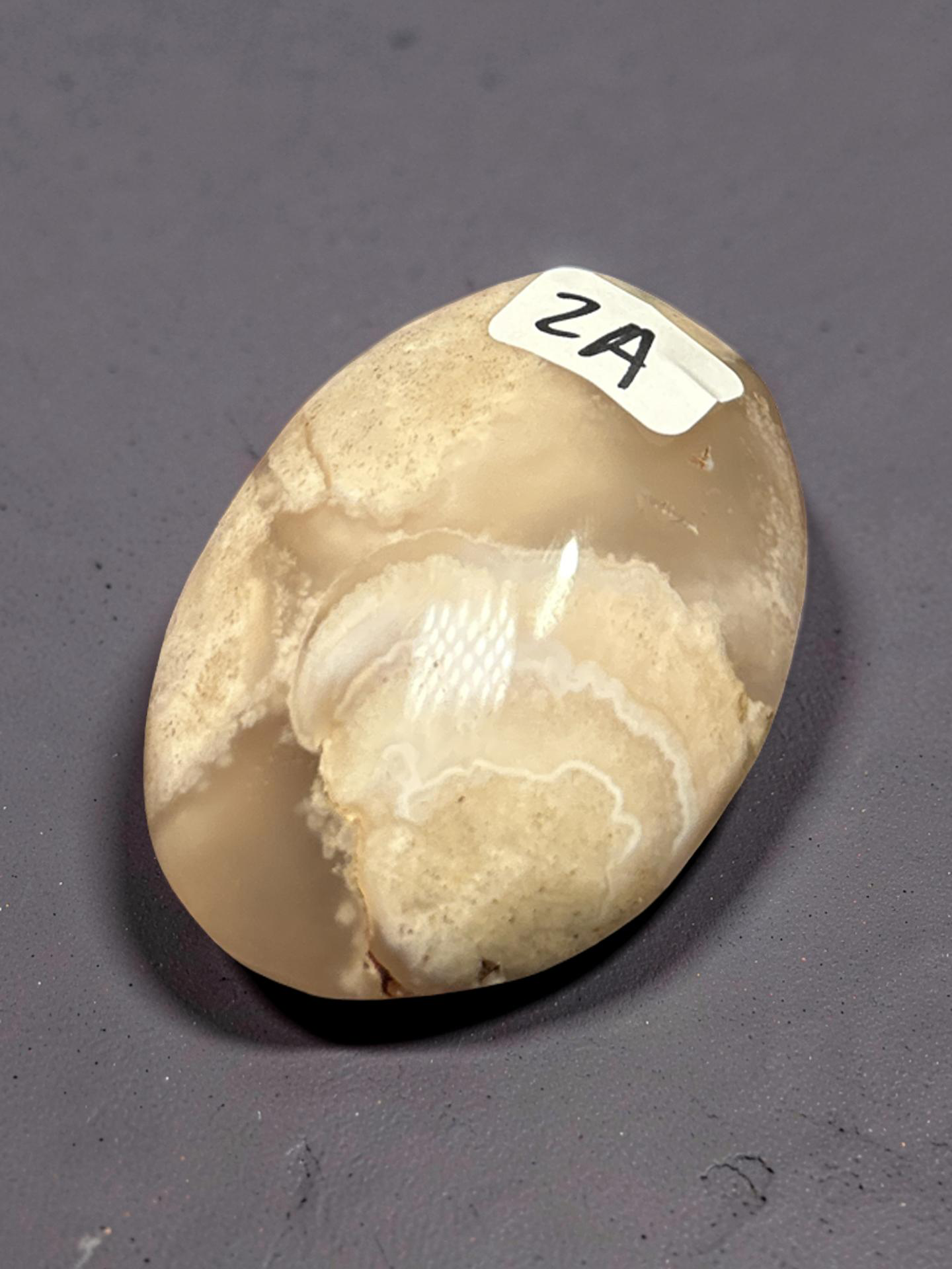 Flower Agate Palm Stone