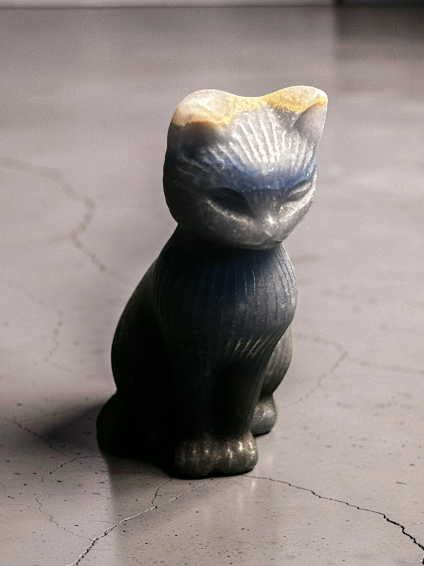 Cat Carving